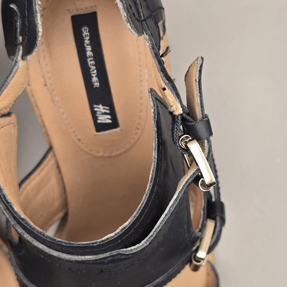 H&M Genuine Leather Sandal 3 Inch Block Heel Open Toe Adjustable Strap Black 7. - Picture 8 of 11